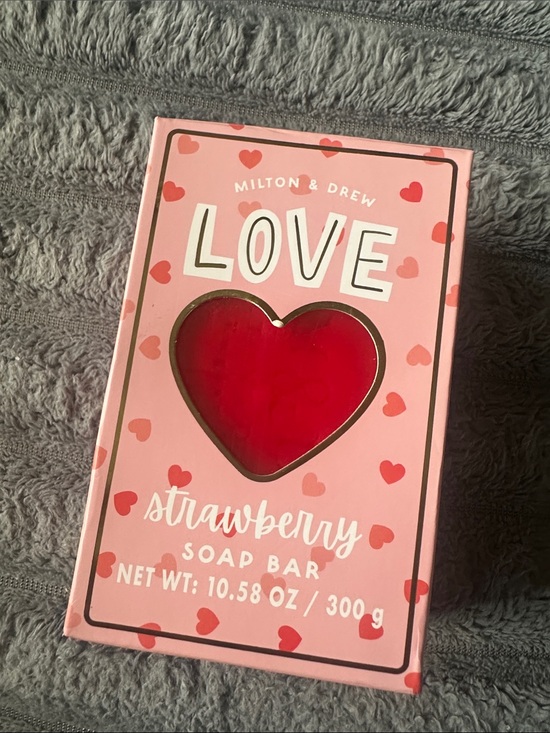 Milton & Drew England Other - Milton & Drew Jumbo Strawberry Soap Bar - Pink & Red New 10.58 Oz.